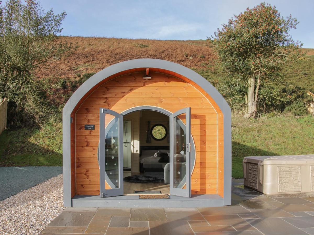 Stapeley Pod Villa Shrewsbury Eksteriør bilde
